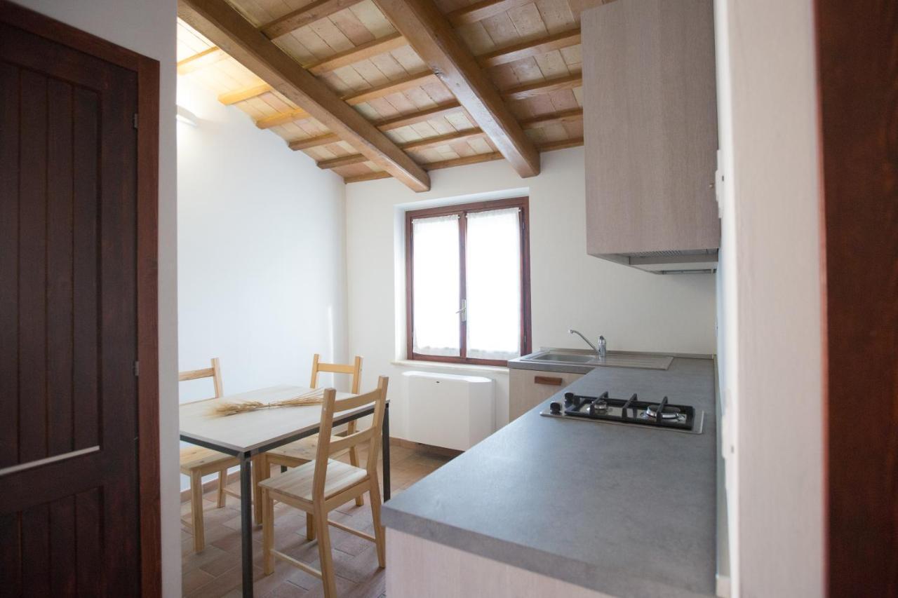 Moretti Village - B&B Чивитанова Марке Екстериор снимка